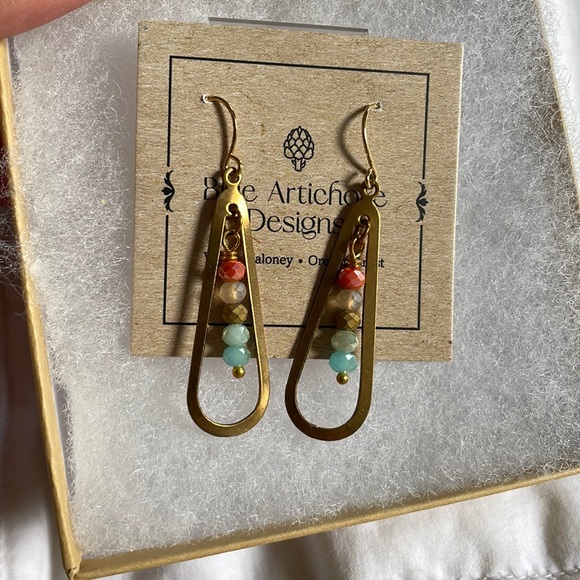 Jewelry - Earrings